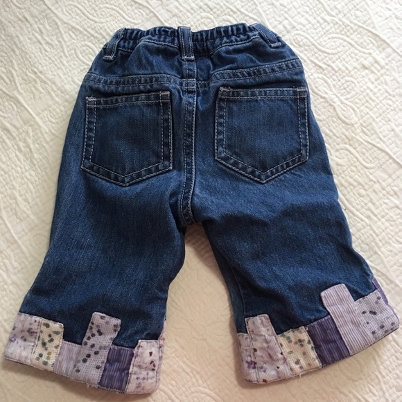 3-6m (4/$20) Gap Denim with Corduroy Trim - Picture 3 of 5